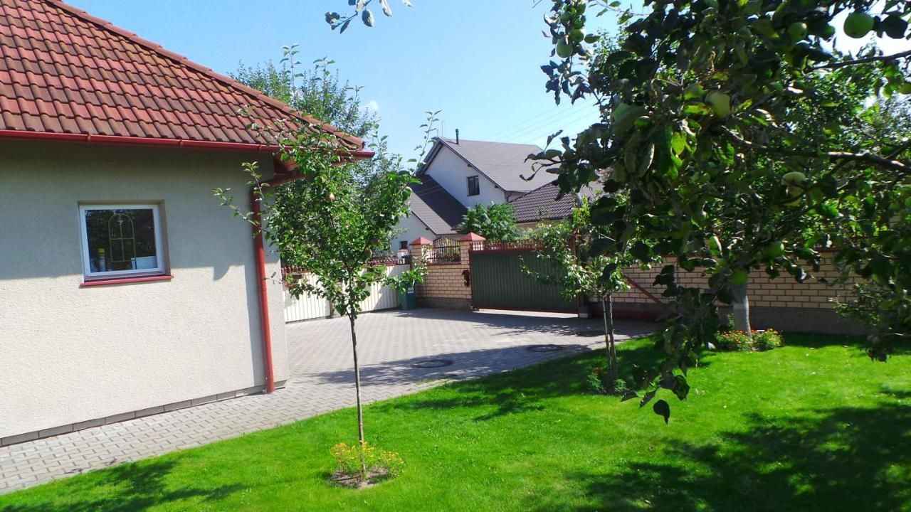 Гостевой дом U Viktora Guest House Брест-41