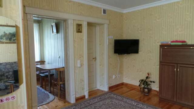 Гостевой дом U Viktora Guest House Брест-48